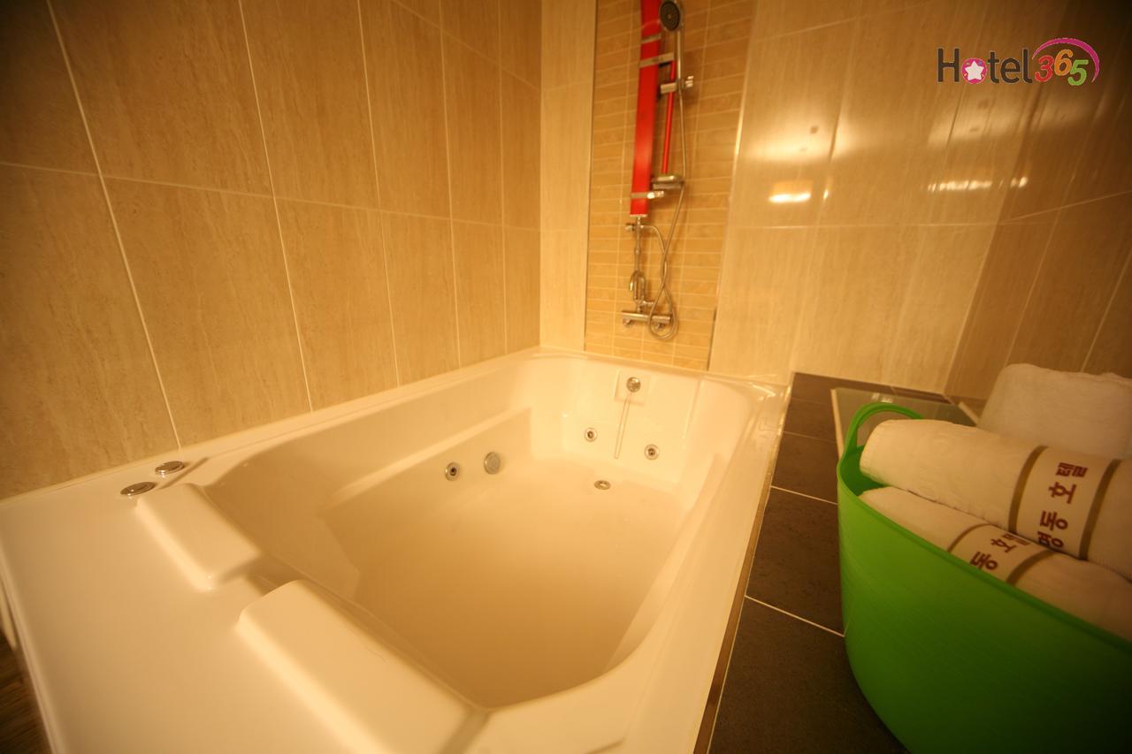 Chuncheon Myeongdong Hotel Εξωτερικό φωτογραφία