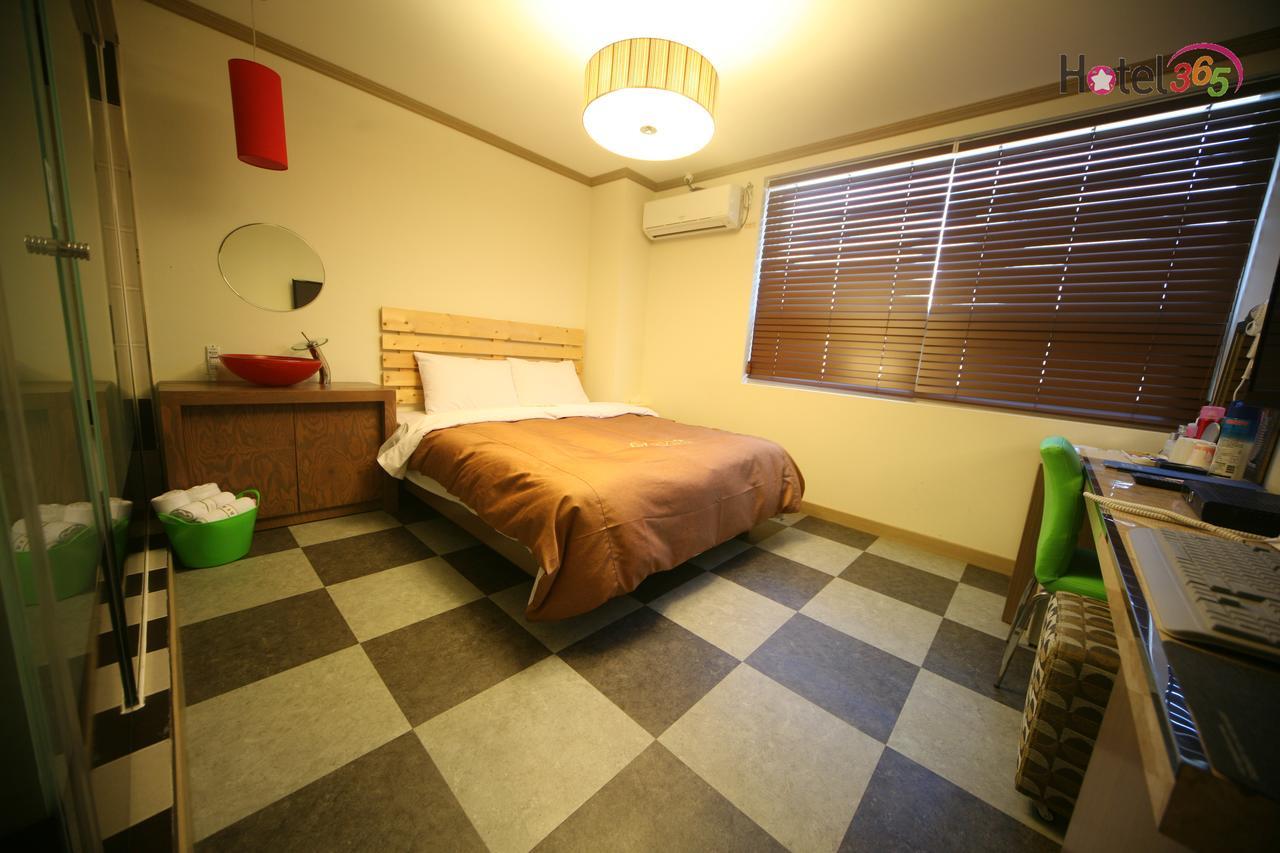 Chuncheon Myeongdong Hotel Εξωτερικό φωτογραφία